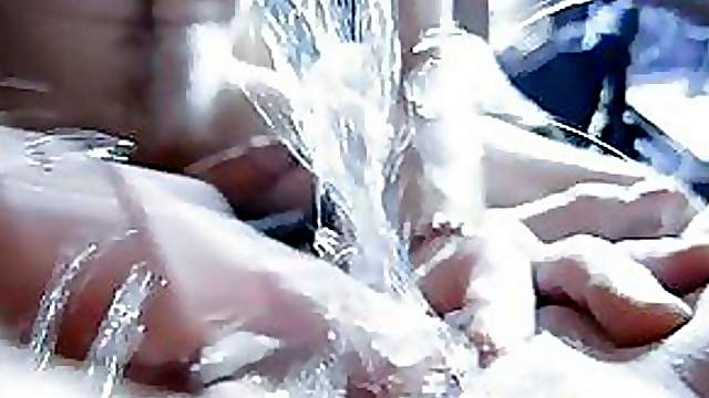 Amateur Blonde Slut Gets Her Hairy Pussy Fingered Until Squirting