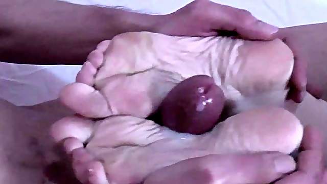 German homemade footjob untl cum