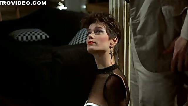 Sexy Linda Fiorentino Tied Up