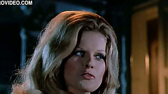 Heart-Stopping Babe Karin Schubert Shows It All - 'Bluebeard' Scene