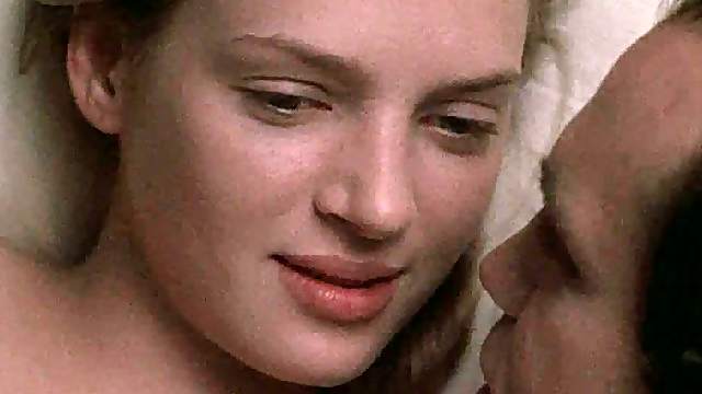 Incredibly Gorgeous Uma Thurman Shows Her Breathtaking Natural Jugs