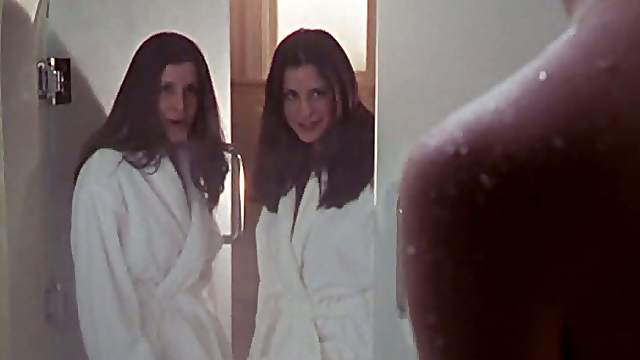 Lezzies Alicia Loren & Annie Sorell Kissing in the Shower