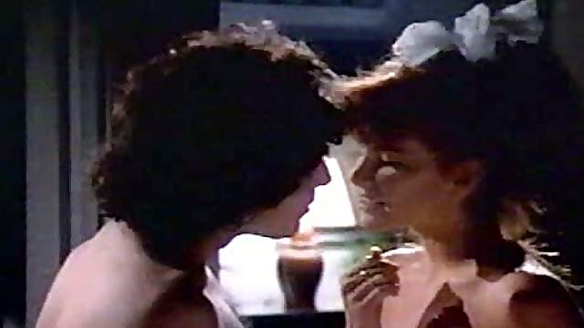 Hot Tawny Kitaen Heating Things Up