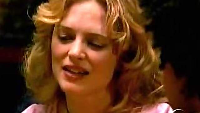 Heather Graham Is Hot No Matter What She Wears
