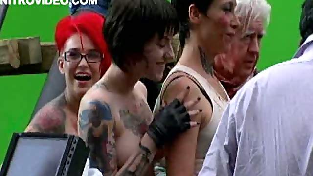 Tattooed Babes Chelsea Richards & Melissa Reed In Back Stage Session
