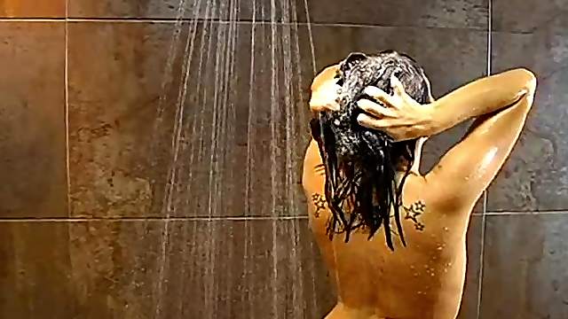 A randy amateur couple ride each other rough in the shower