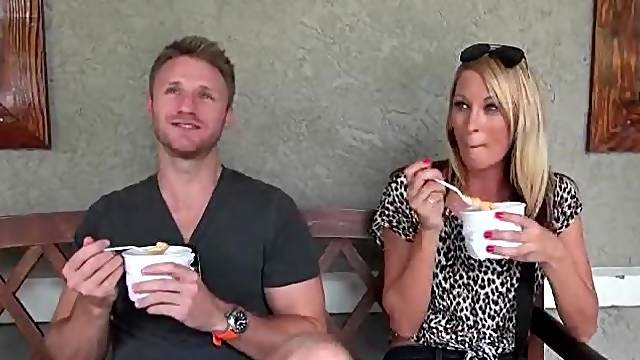 Blonde handsome dude talking a gorgeous MILF into sex