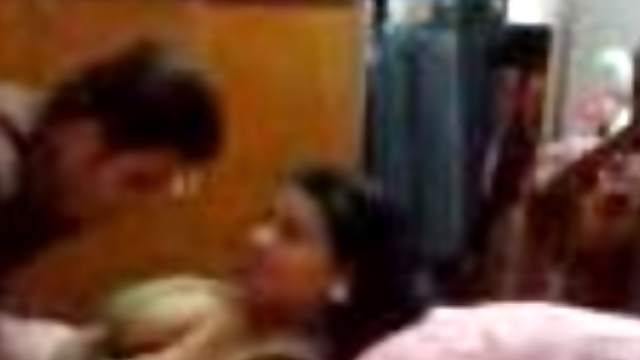 Homemade video with Indian girl getting fucked in missionary pose