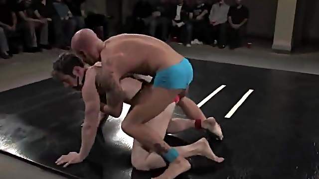 Two wicked strong wrestlers are going to go so hard