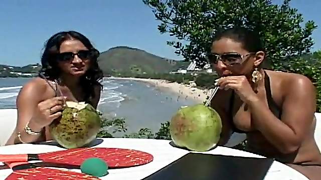 Hot Latina Charol licks a schlong before taking a ride on it