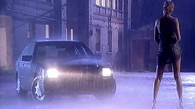 Hot Hardcore Sex In The Rain With Sexy Blonde Sandra Iron