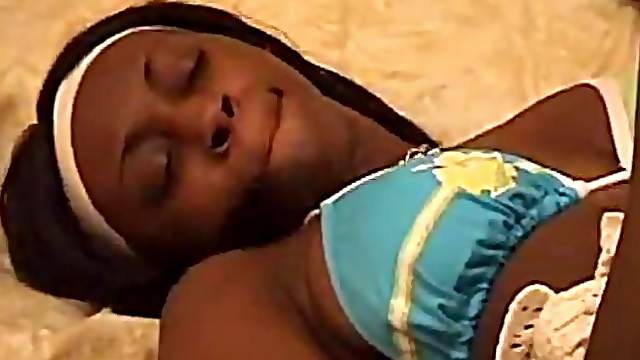 Naughty ebony babe in bra gets her anal slammed hardcore in a close up scene