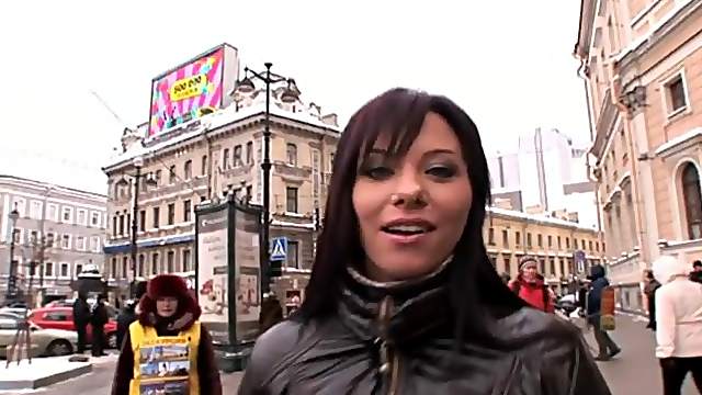 Lovely russian porn sweethearts gets banged with a hot cumshot