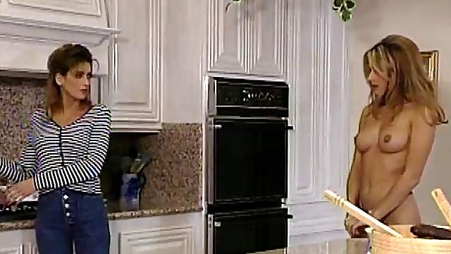 Retro hardcore where a babe gets drilled on the stairs
