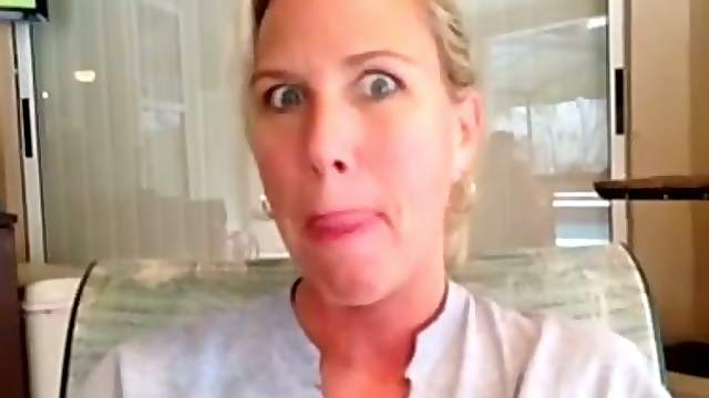 Slutty amateur blond milf gives a webcam performance
