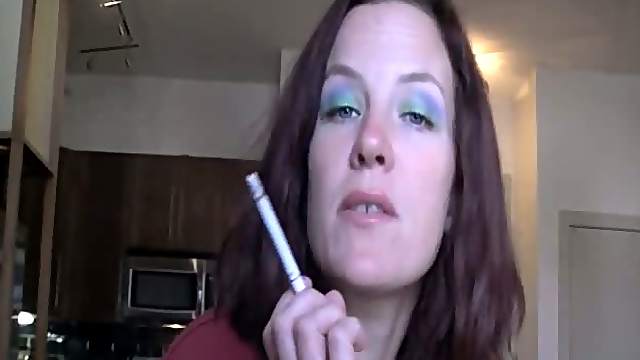 Smoking is sexy and so is the POV handjob she gives