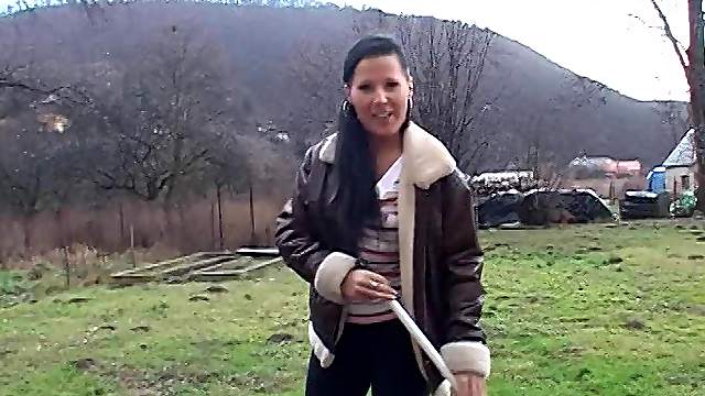 Hot cock sucking pleasure for the hot woman