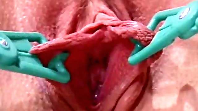 Amateur housewife homemade sado maso action