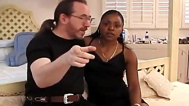 Sex crazed ebony bitch has her asshole drilled by a white dude