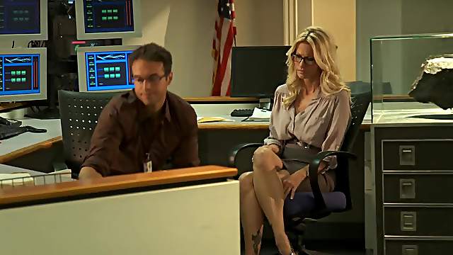 Smart looking Jessica Drake  Gives One Hell Of A Blowjob Before Getting Beat