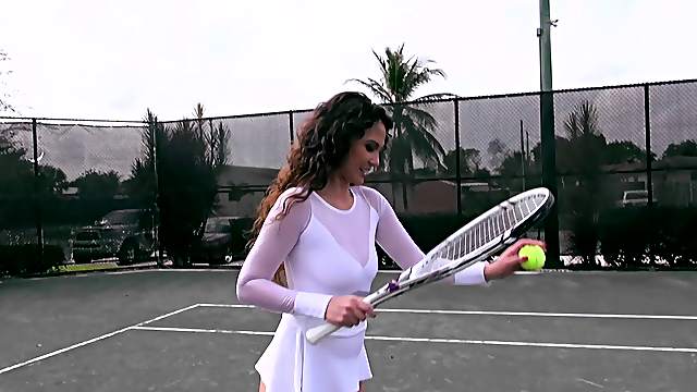 Raunchy tennis player is ready to ride the pecker once again