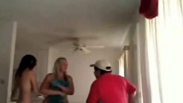 2 Pizzasluts Flash The Delivery Guy