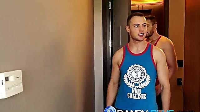 After a hot work out and blow job Scruffy Atticus Fox dicks down Brendonx