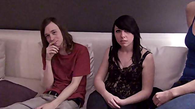 Milf posing seductively then having a taste of huge dick hardcore in group sex