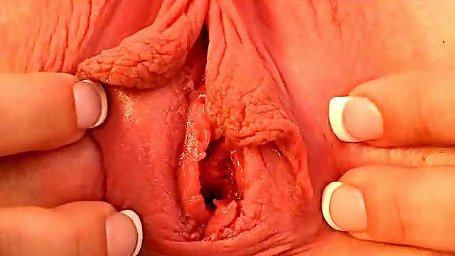 Want A Close Up Of My Tight Cunt?