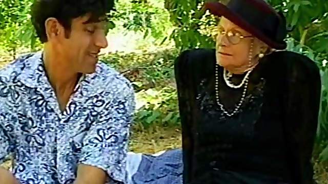 Mildred is up for a sex session during a picnic with a horny fellow