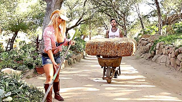 Busty Sarah Vandella is curious about a pulsating pleasure rod
