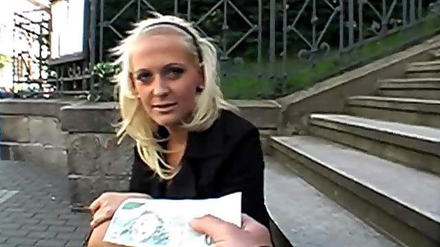 This cute amateur blonde sure had fun filming this naughty scene with her