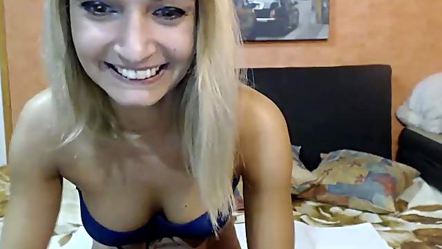 Excited Shaved Camgirl Plays With Her Pussy And Squirts Hard