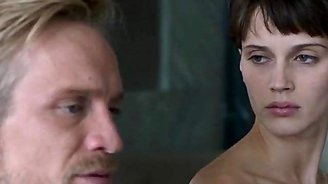 Marine Vacth - L Amant Double (2017)