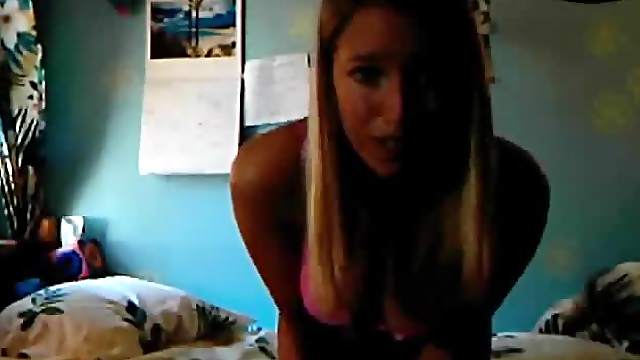 Gorgeous Blonde Plays With Her Pink Teen Pussy