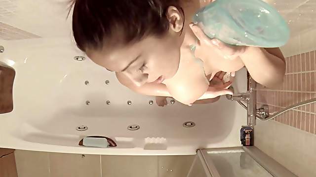 Teen Squirting in the Shower POV