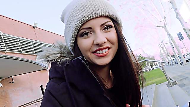 Italian seductress Rebecca Volpetti sucking a dick at school