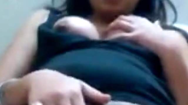 Indian Girl Self-Recording & Playing With Her Hairy Pussy