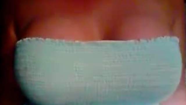 Horny Chicks Shows Her Amazing Cleavage In Amateur Clip