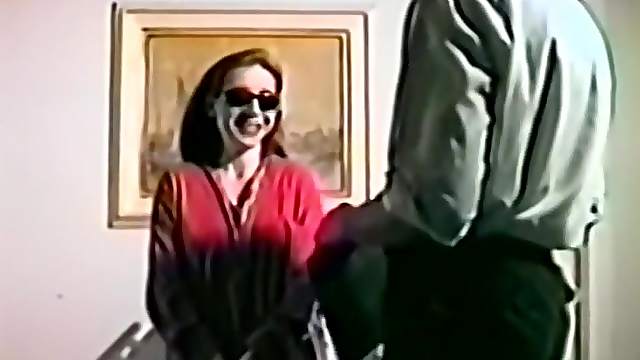 Mature lady doctor visit turns into sex