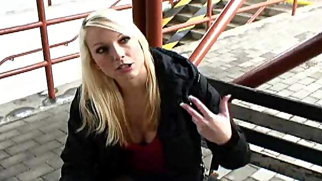 Sexy Blonde Babe Strips Outdoors