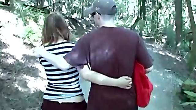 Amateur couple goes for a hike and fucks in the woods