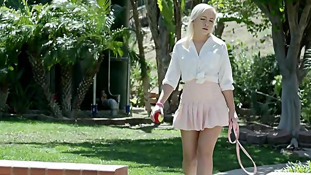 Cleo Vixen and Mercedes Carrera in the hottest lesbian one on one ever