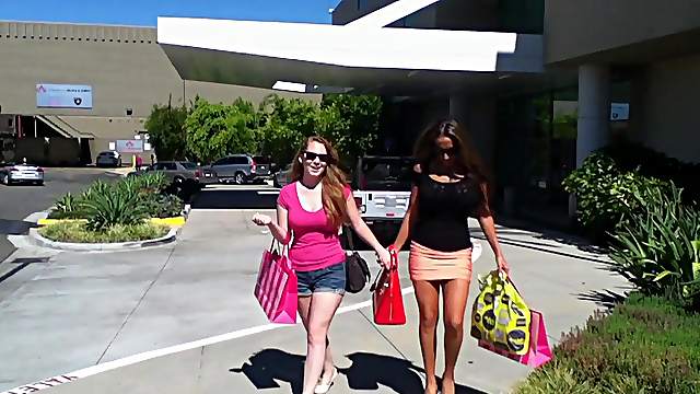 Kinky Richelle Ryan and another babe want to masturbate together