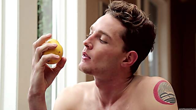 Solo masturbation session with a blonde teen gay guy