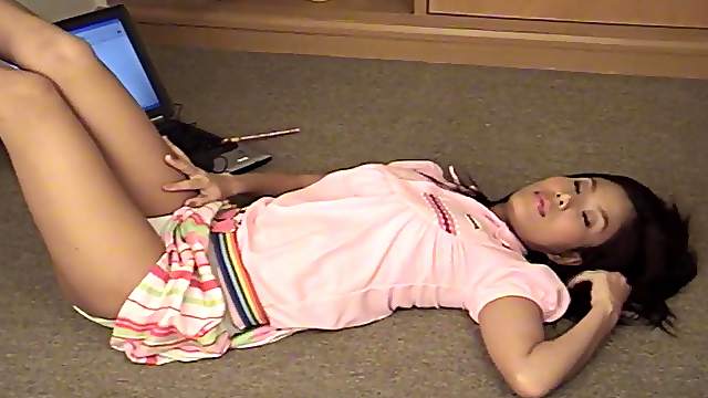 Amateur cutie Beau Arpinya gets stripped by her horny lover