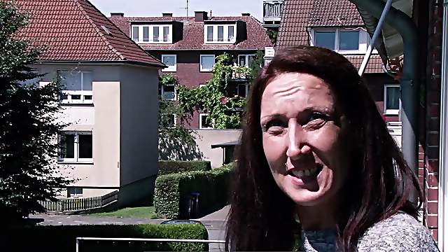 First time meeting my neighbor and we fucked