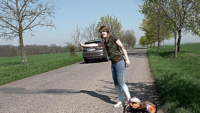 Blonde teen Kizzy Sixx picked up and pounded in a car