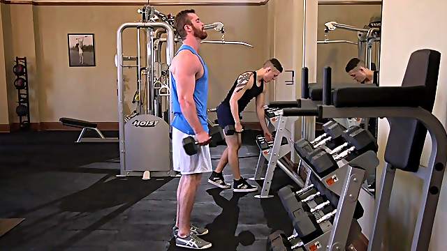gay hardcore fuck at the gym is all about Scott Ambrose talking