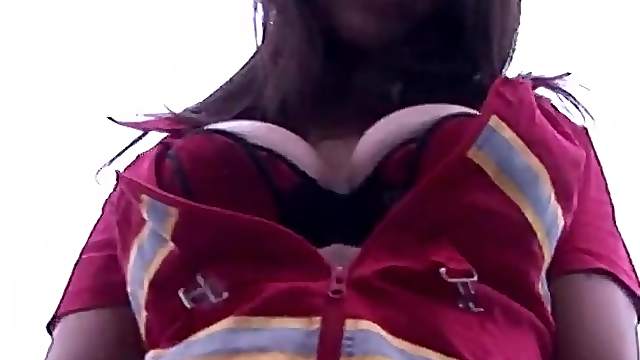 Outside sex and a blowjob are amazing with horny Beverly Hills